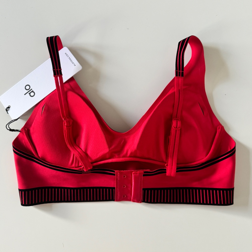 ALO Yoga Red & Black Piping Sports Bra - Picture 5 of 6